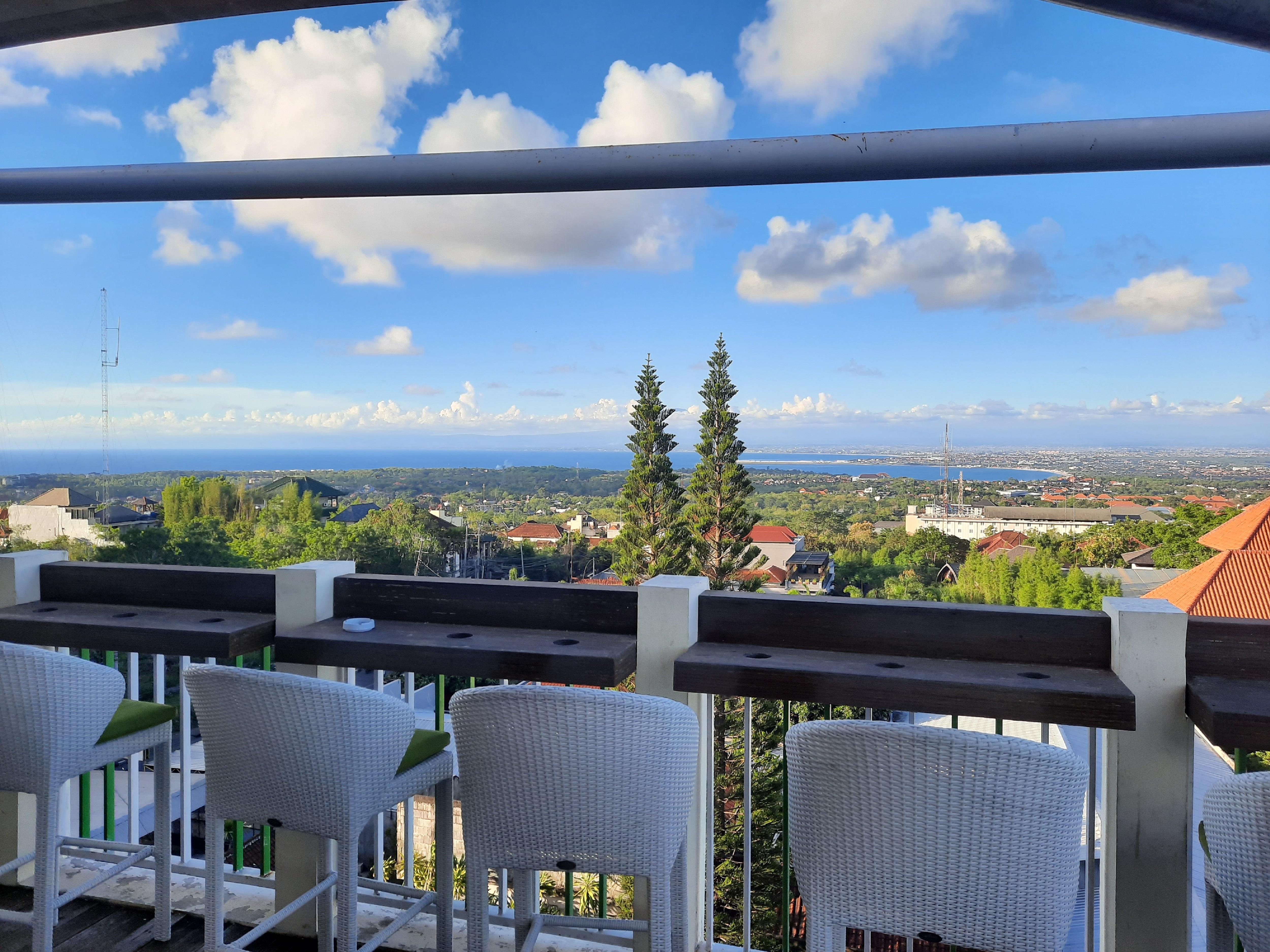 Maxonehotels At Bukit Jimbaran Exteriör bild